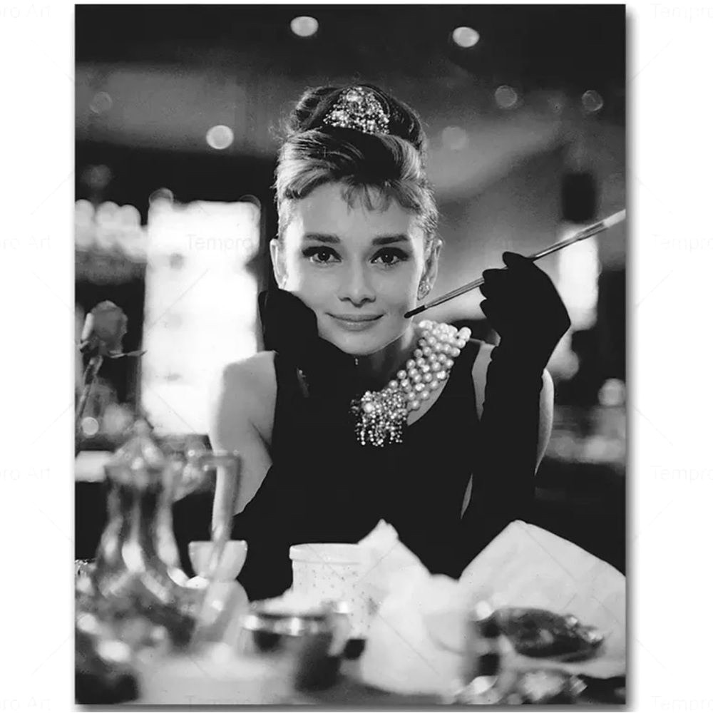 Audrey Hepburn breakfast at Tiffanys prints quotes B&W wall art room decor